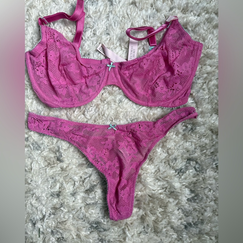 Victoria secret tease bra